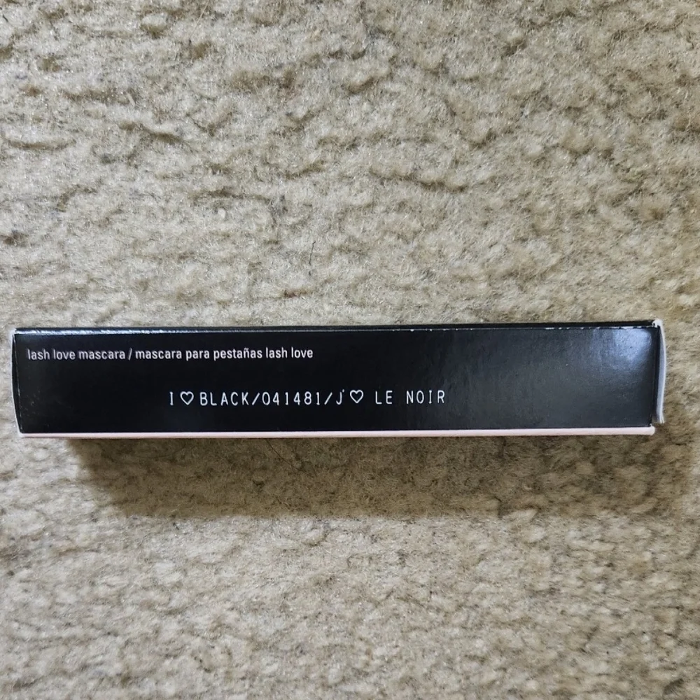 NEW Mary Kay Lash Love Mascara